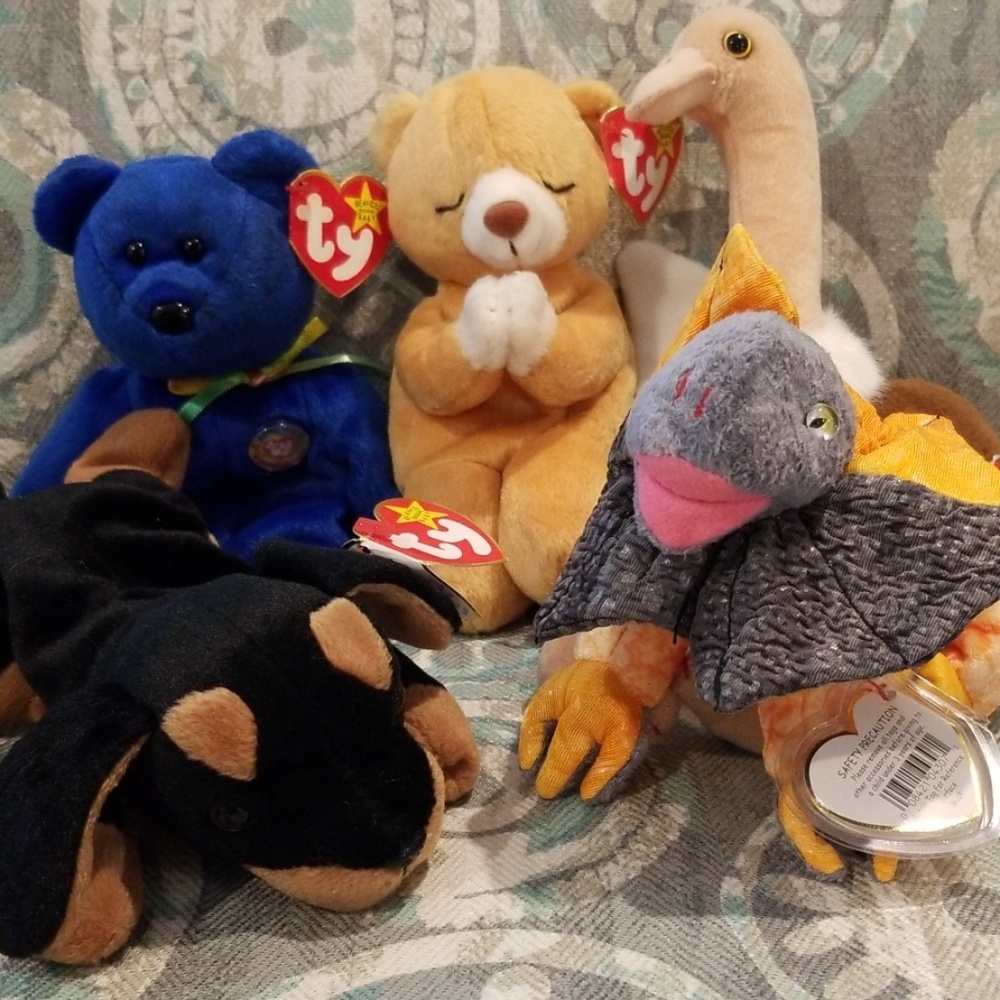 Bundle of 5 ty Beanie Babies With Tags